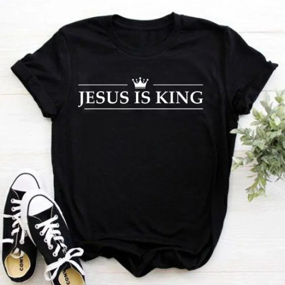 Jesus Is King Graphic Tee – Faith, Hope & Streetwear Style