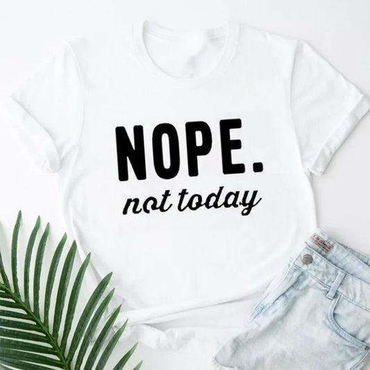 Jesus Is King Graphic Tee – Faith, Hope & Streetwear Style